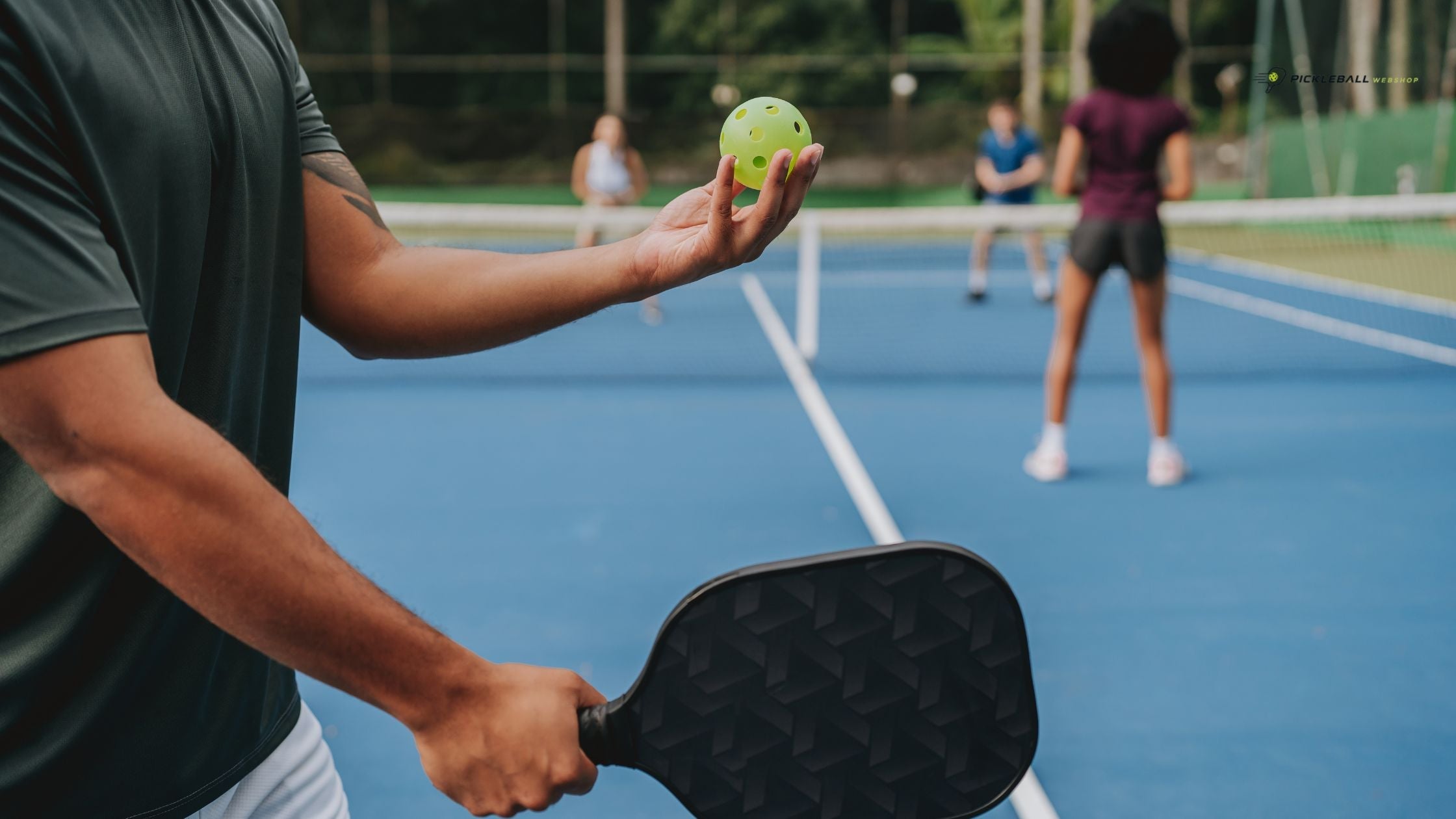 Pickleball paddles compared by shape, core thickness and surface